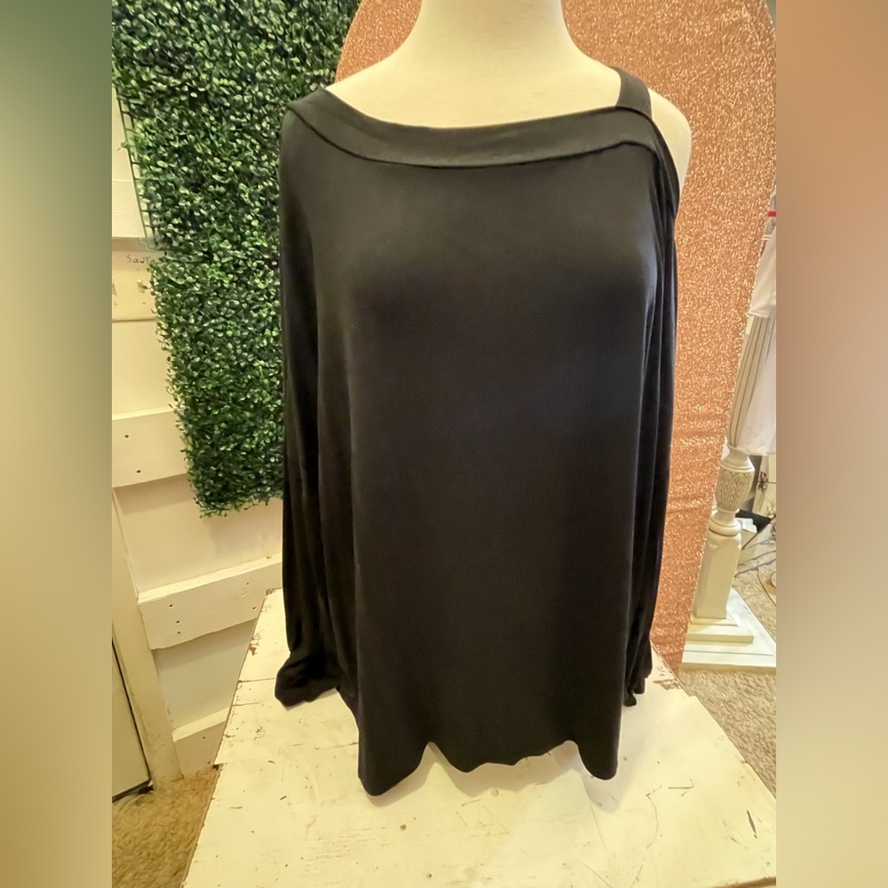 Black Plus Solid Asymmetrical Neck Top